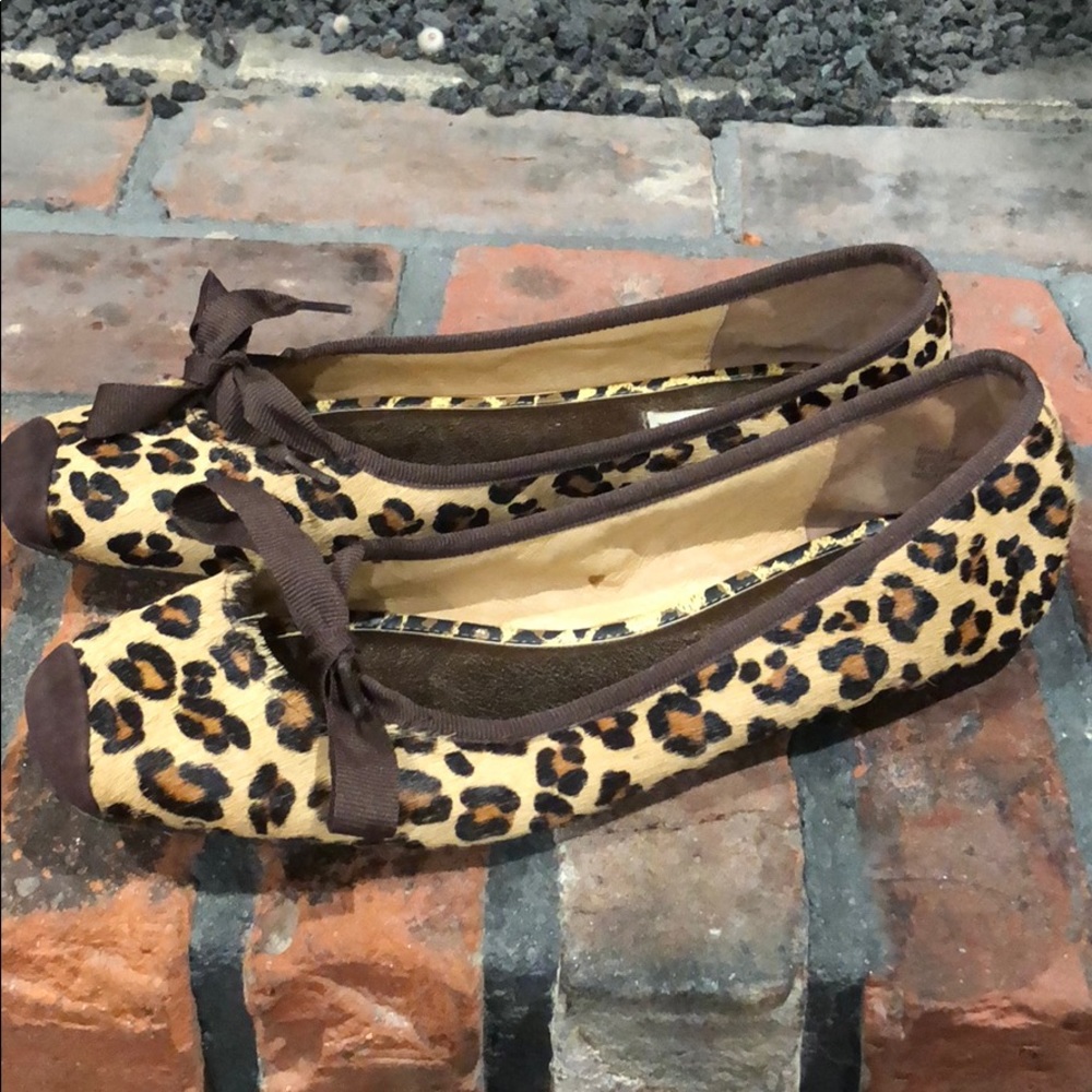 Zigi New York leopard print flats size 9